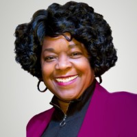 Paula-Gold-Williams-portrait-website_1x1